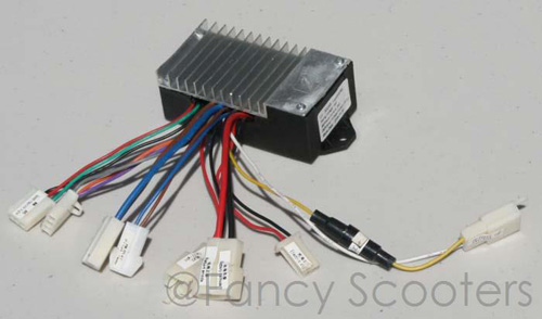 24V Electric Scooter Control Box with 8 Connectors (CT-302S9)