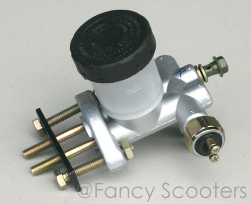 Hydraulic Brake Master Cylinder for Go-cart & Dune Buggy (Rear Open)